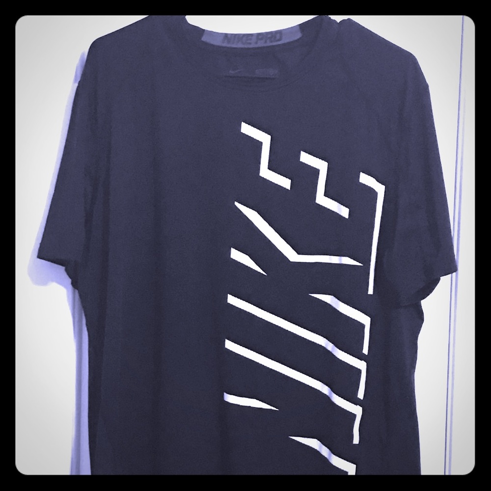 🔥Nike Pro Dri-fit Tee size XL